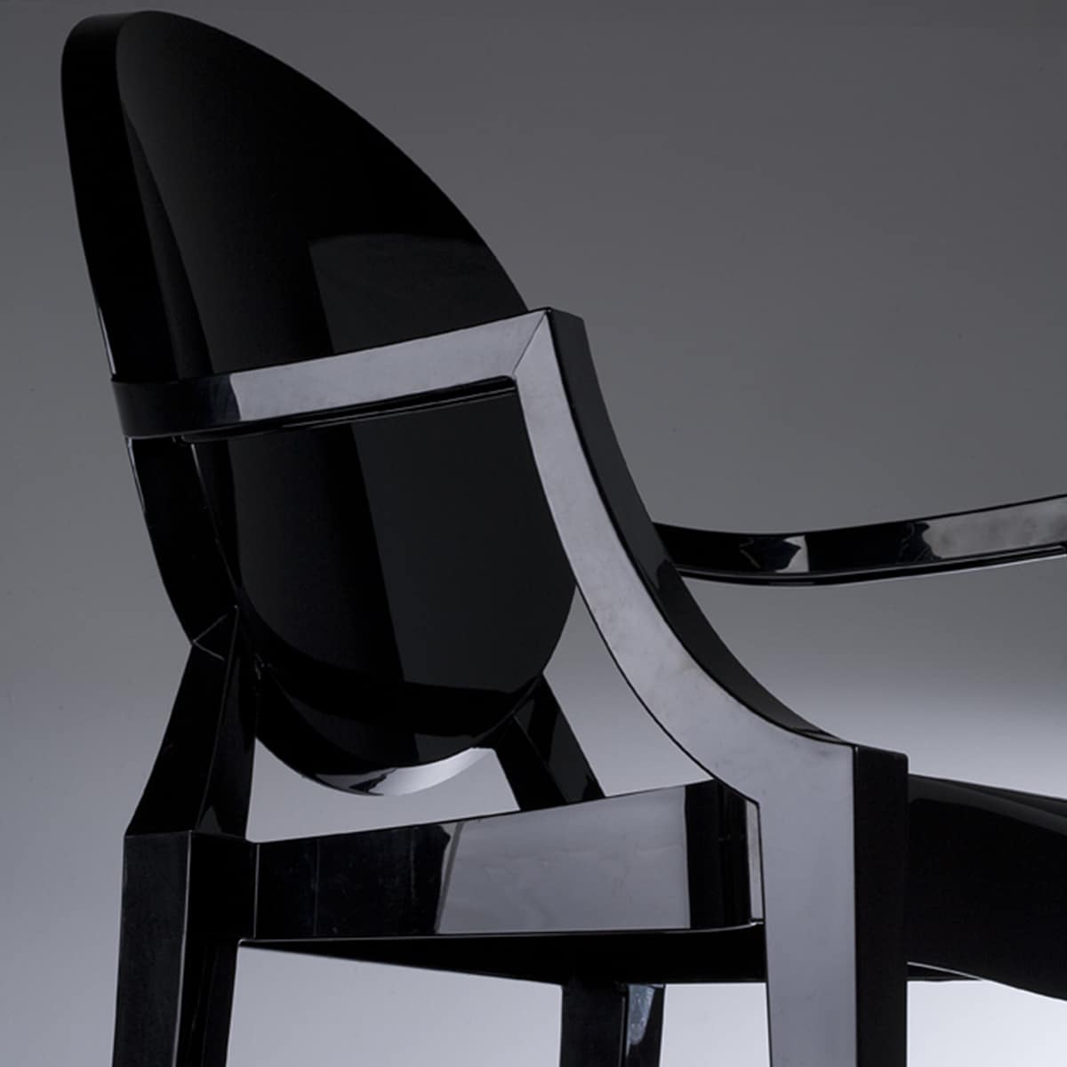 F120 – FAUTEUIL LOUIS GHOST 1