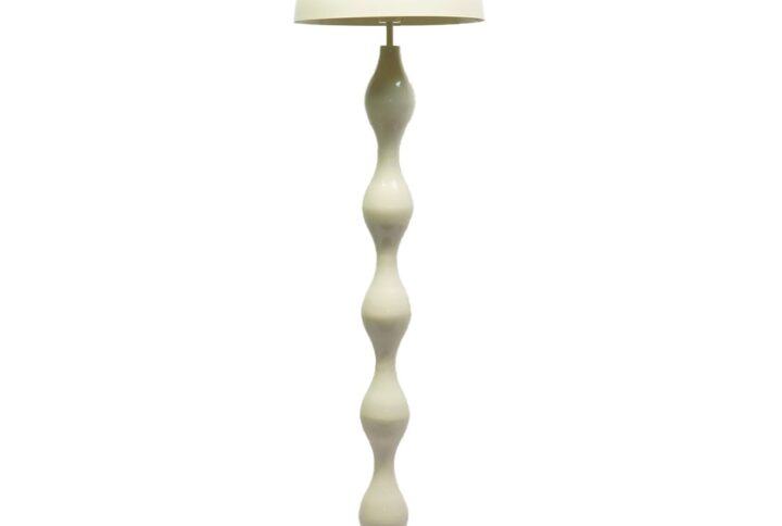 Location lampadaire crème